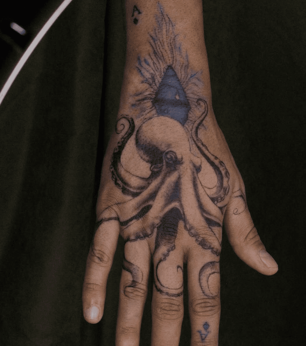 Work by Sena Altun